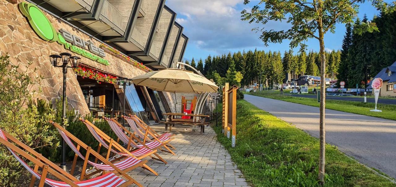 Apartmany Schmiedeberg U Klinovce Kovarska ภายนอก รูปภาพ
